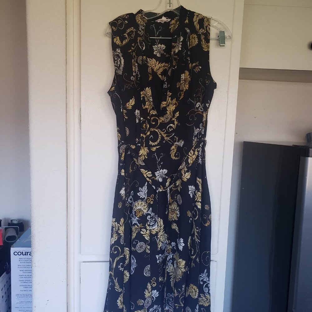 Nanette Sleeveless Black flowered Dress with Black Tanks dress underneath Size 8